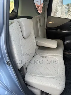 Toyota Ractis 2006 Blue