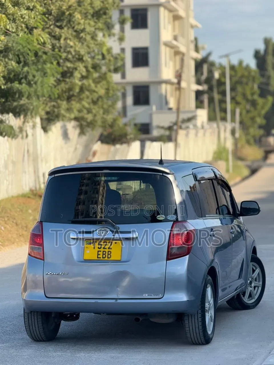 Toyota Ractis 2006 Blue
