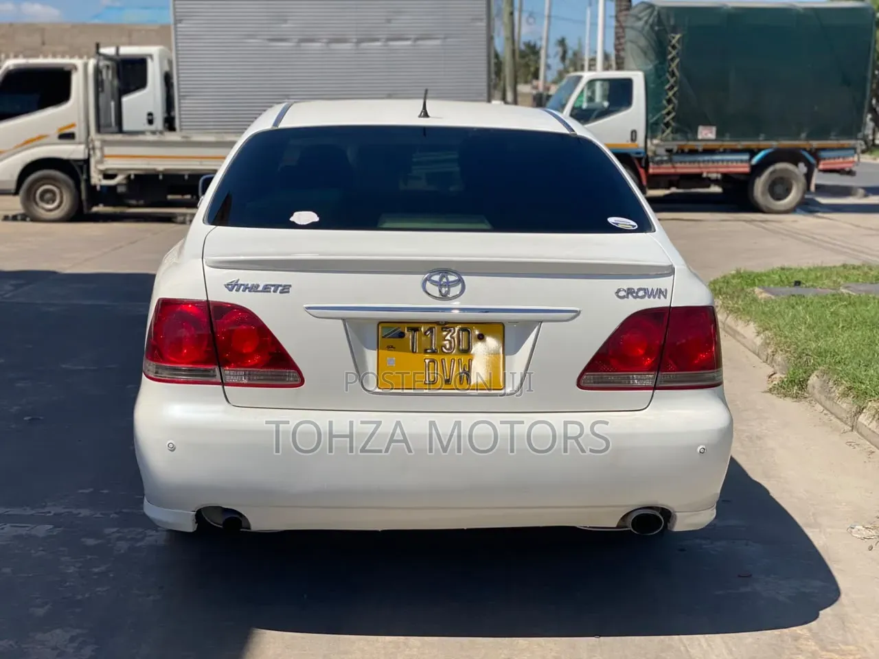 Toyota Crown 2006 White