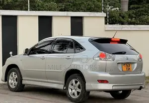 Toyota Harrier 2005 Silver