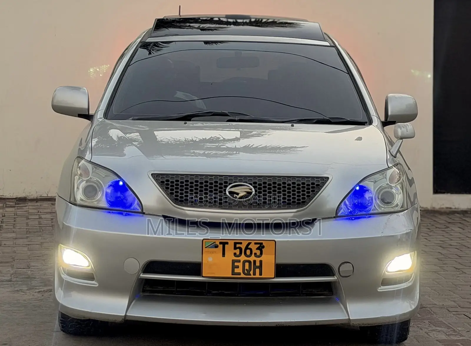 Toyota Harrier 2005 Silver