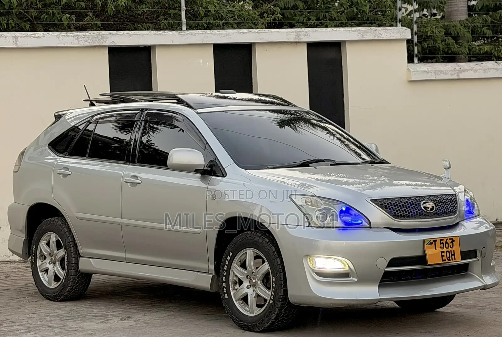 Toyota Harrier 2005 Silver