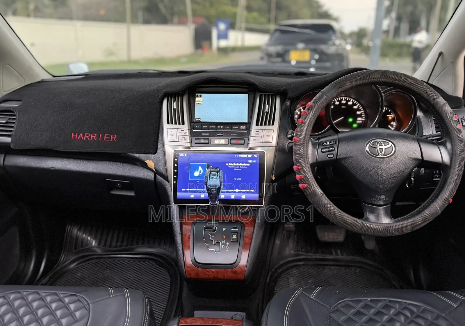 Toyota Harrier 2005 Silver