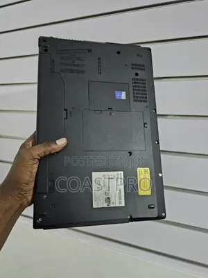 New Laptop Fujitsu Lifebook U9312X 8GB Intel Core i5 HDD 500GB