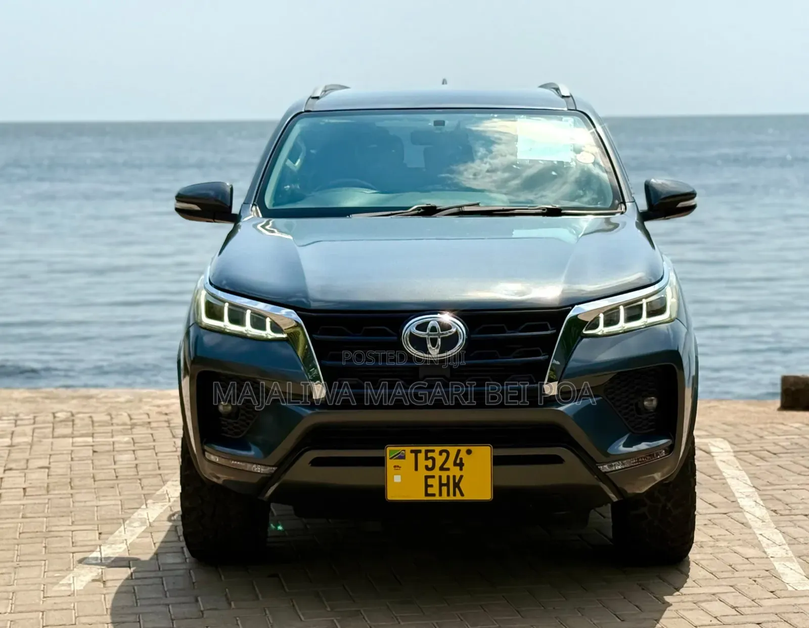 Toyota Fortuner 2016 Gray