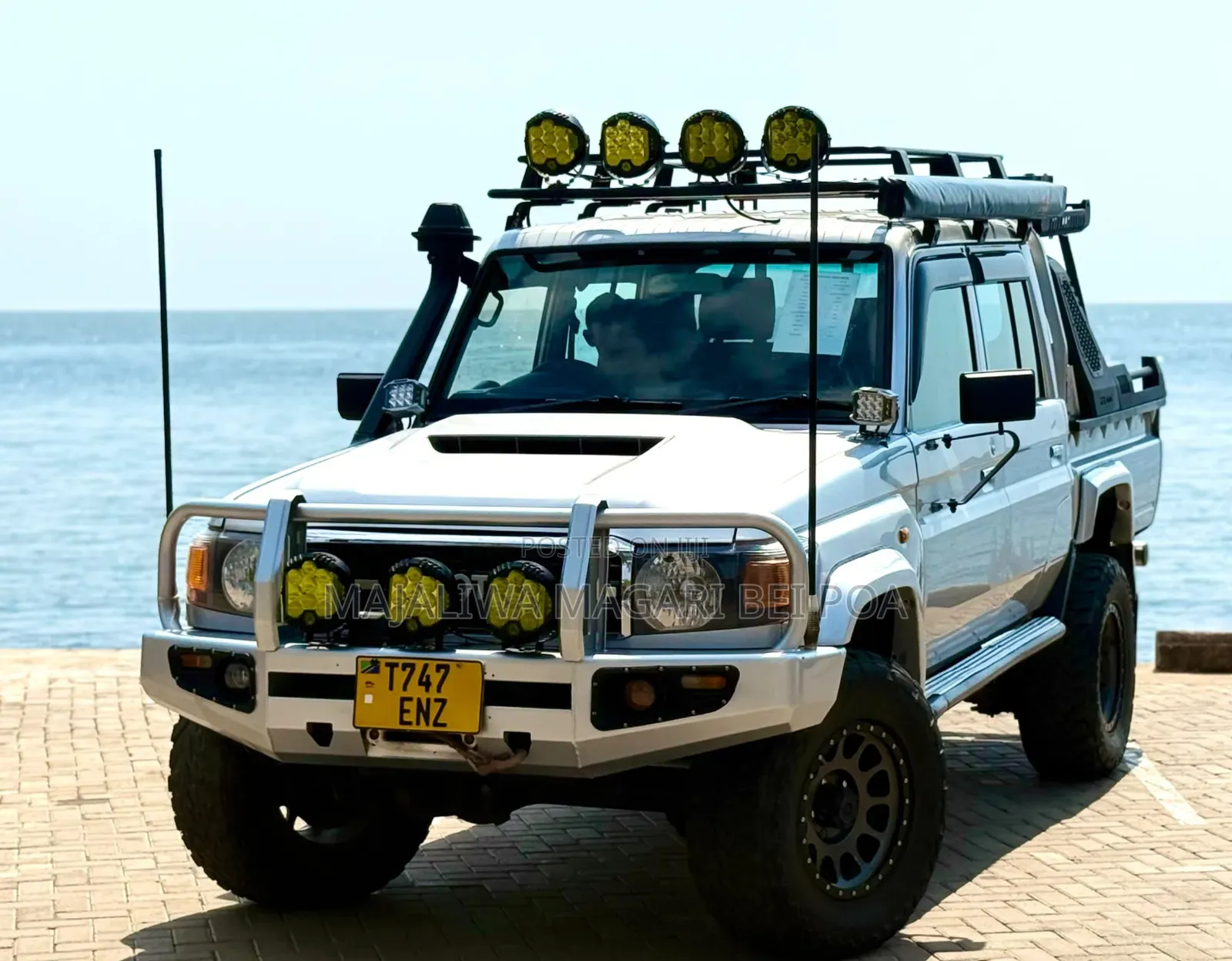 Toyota Land Cruiser 2019 White