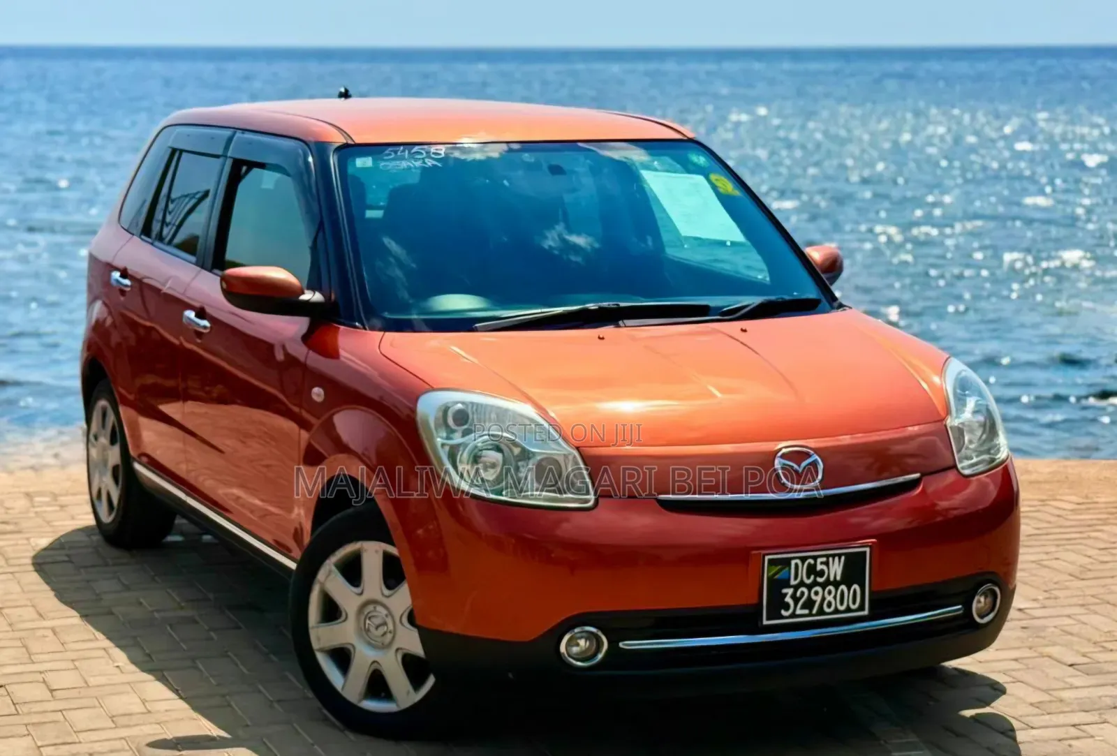 Mazda Verisa 2009 Red