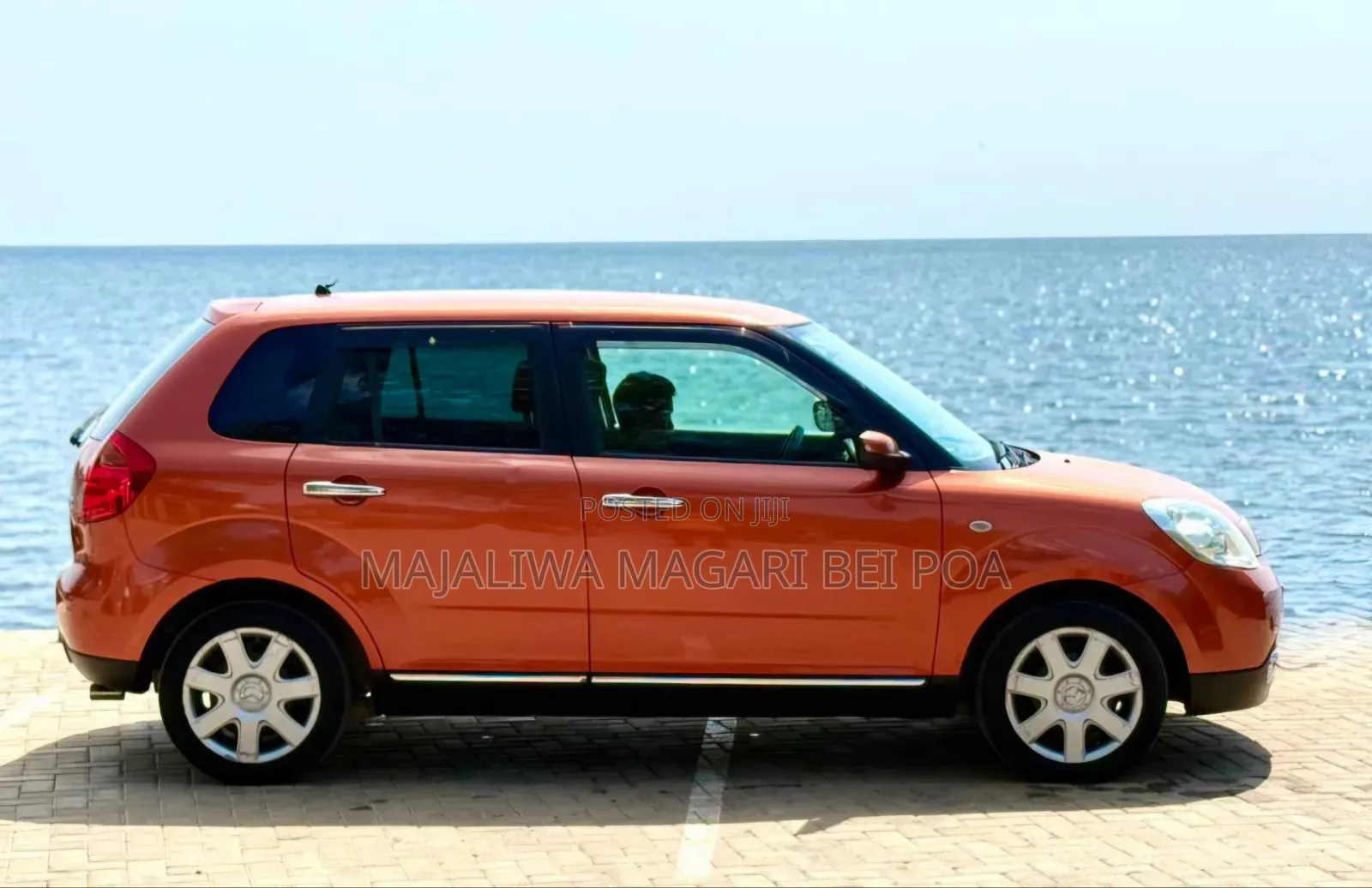 Mazda Verisa 2009 Red