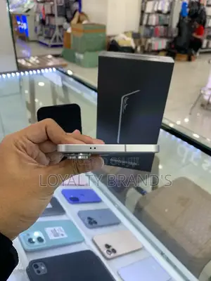 New Samsung Galaxy S25 Edge 256 GB