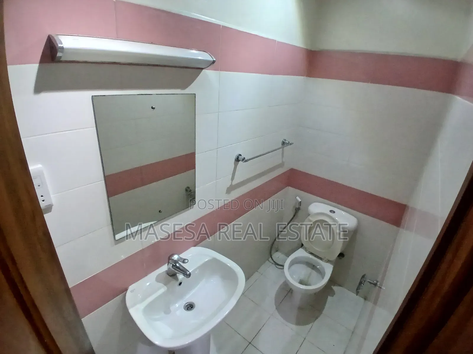 Furnished 3bdrm Apartment in Upanga West for rent