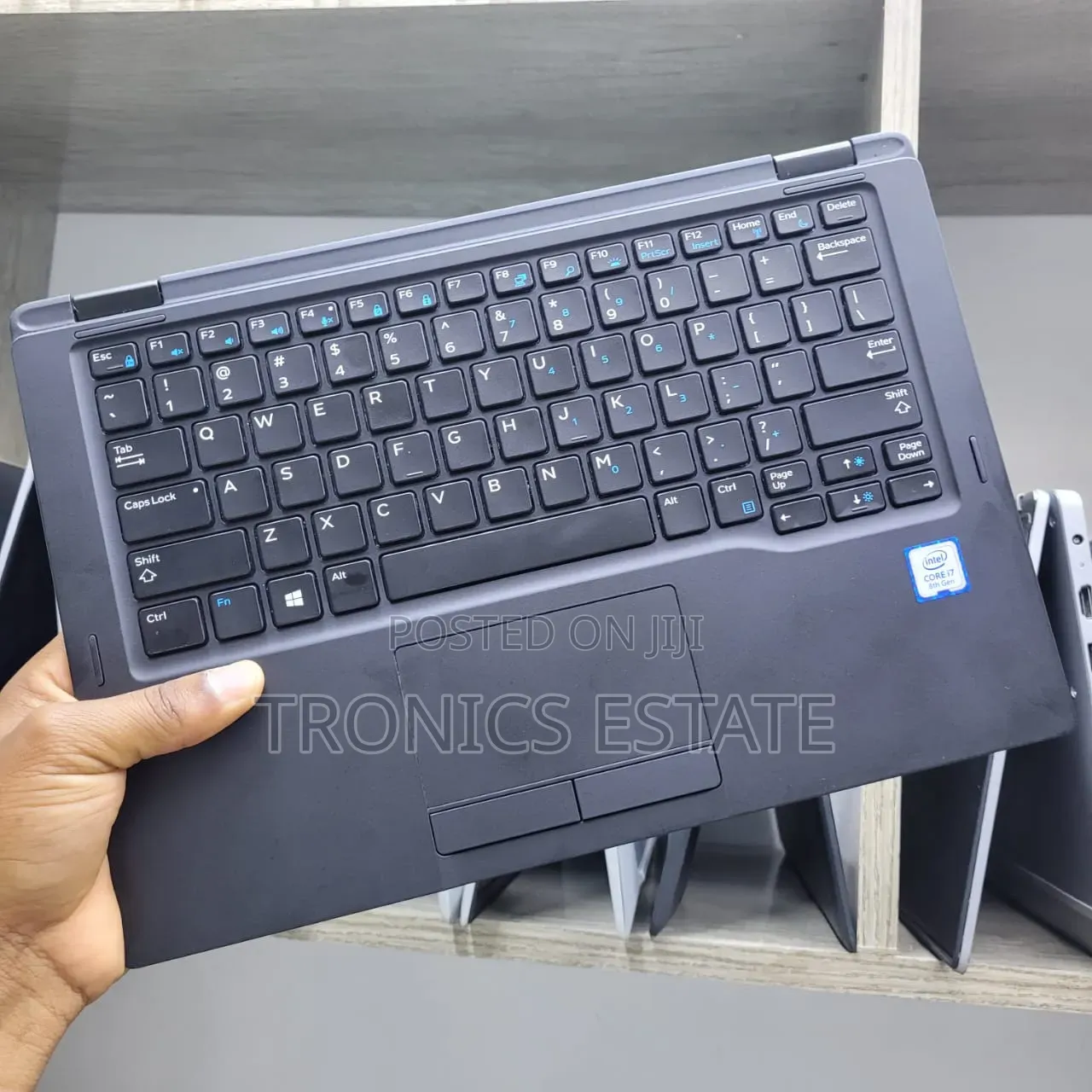 Laptop Dell Latitude 7390 2-in-1 16GB Intel Core i7 SSD 512GB