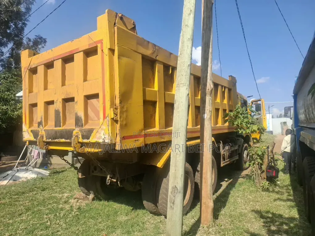 Dump Trucks