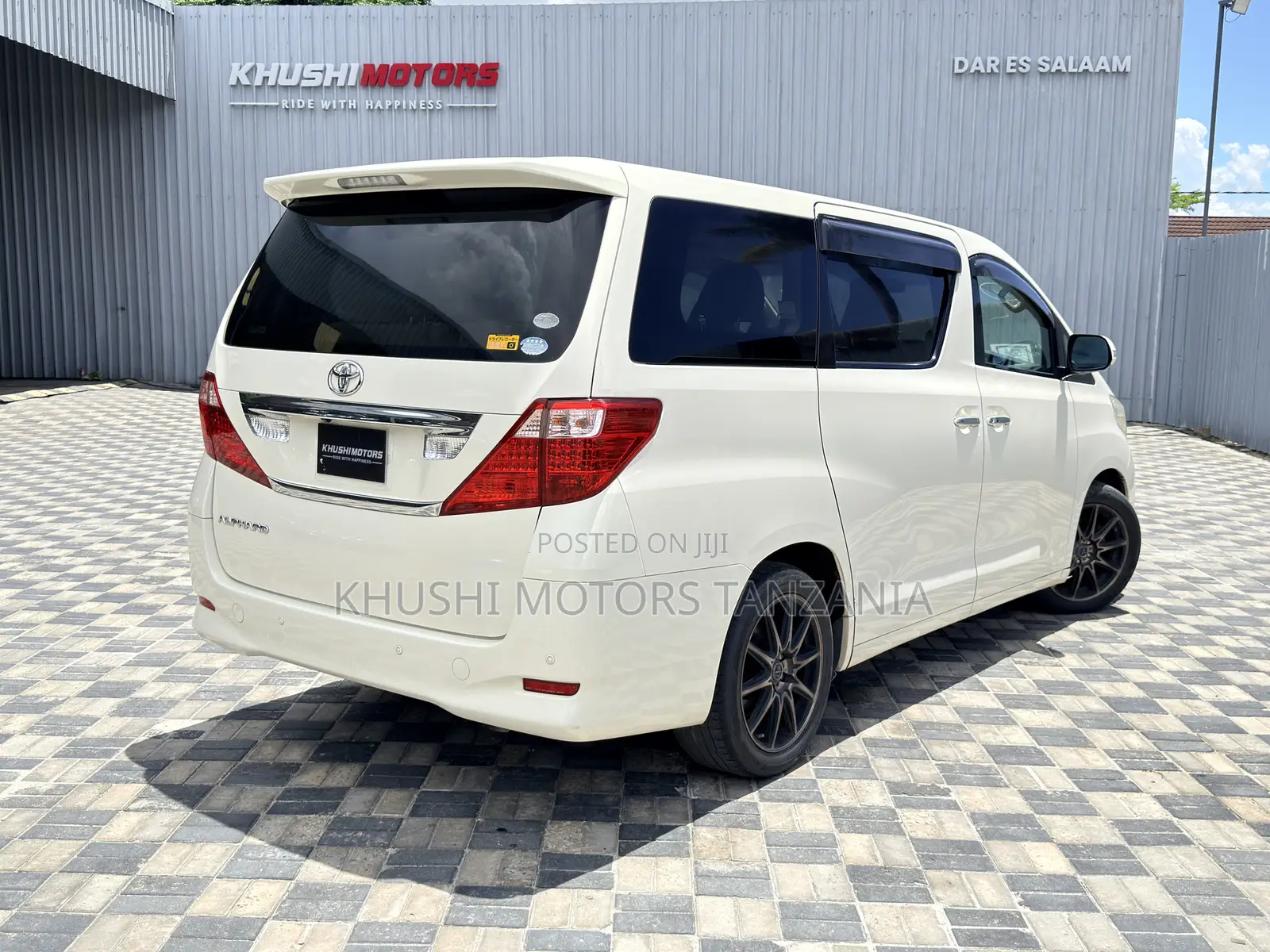 Toyota Alphard 2008 White