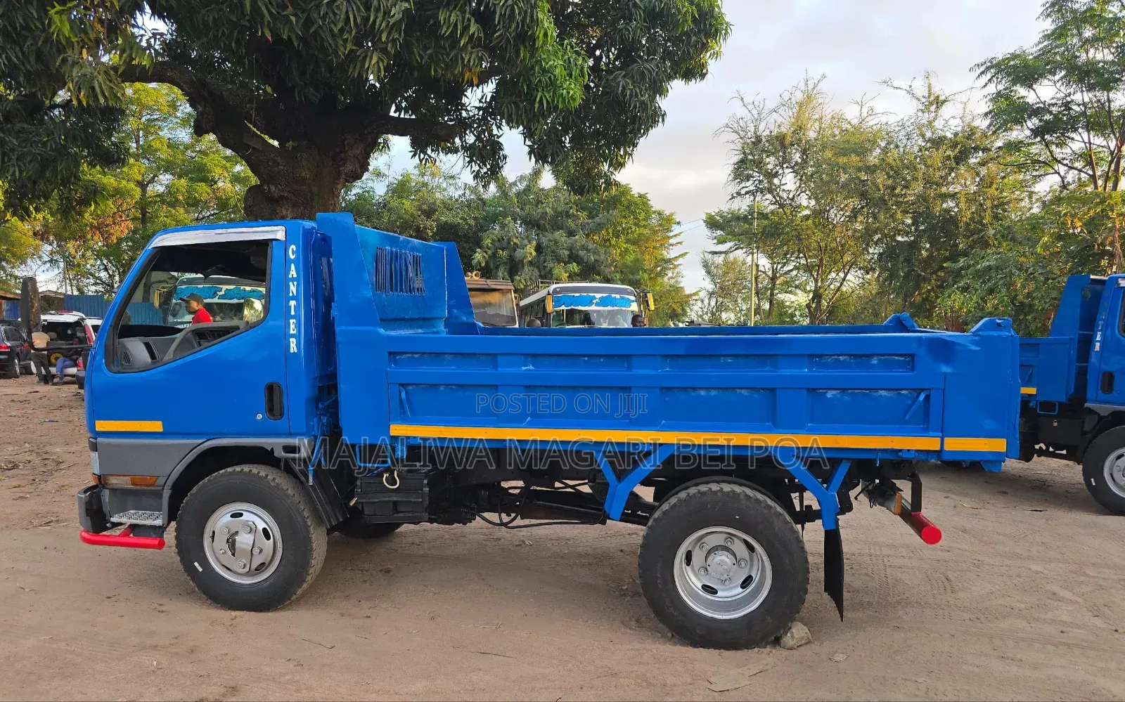 Mitsubishi Canter 1999 Blue