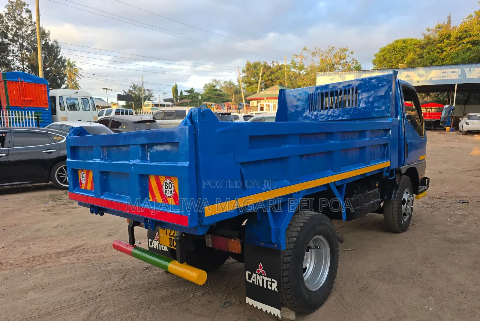 Mitsubishi Canter 1999 Blue