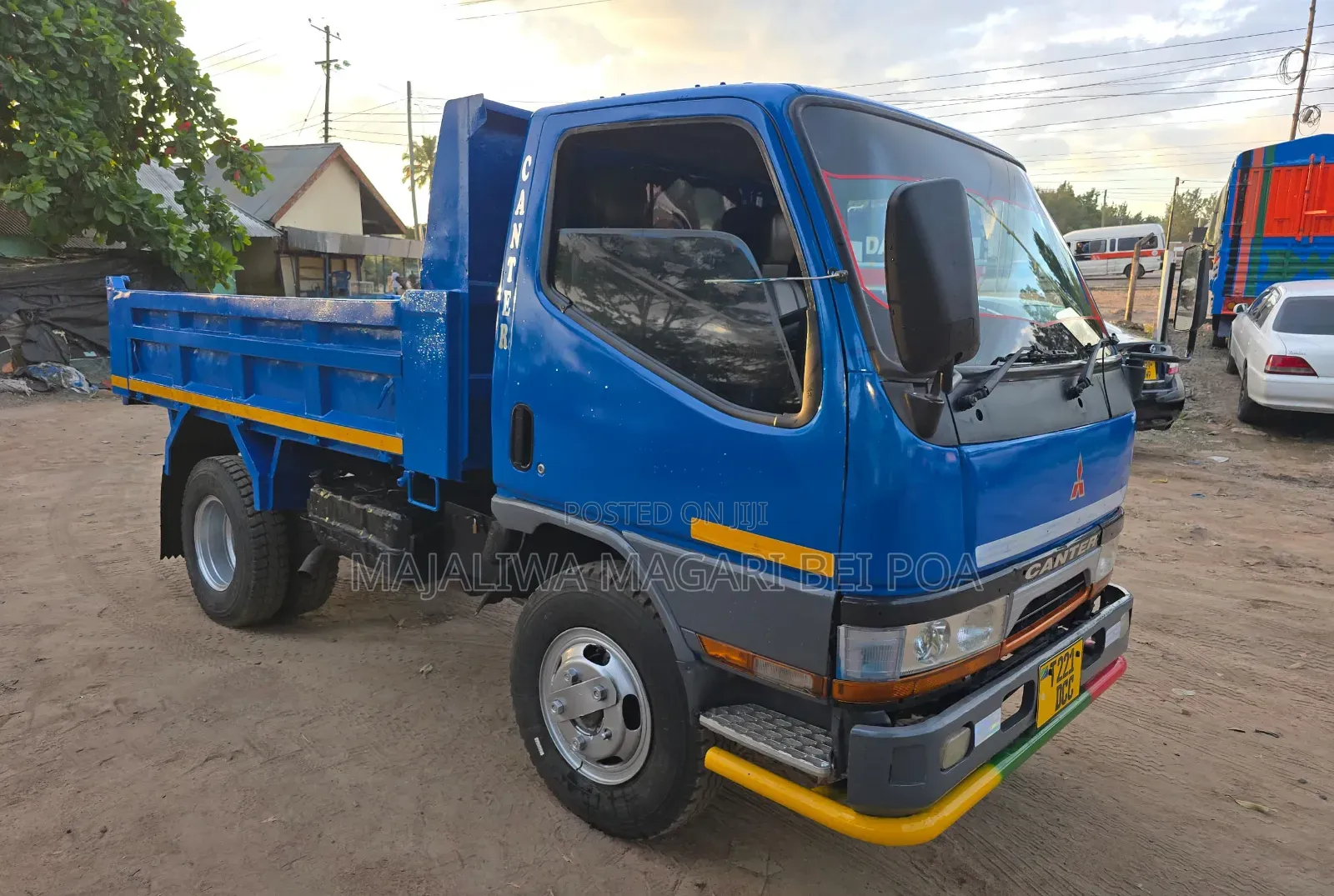Mitsubishi Canter 1999 Blue