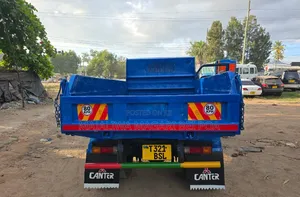 Mitsubishi Canter 2008 Blue