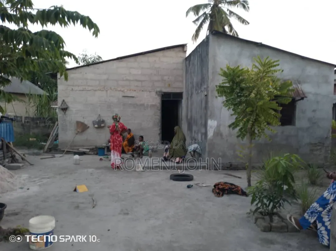4bdrm House in Tanzania Daresalaam., Ilala for sale