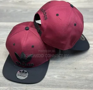 High-quality Flat-brim Snapbacks.