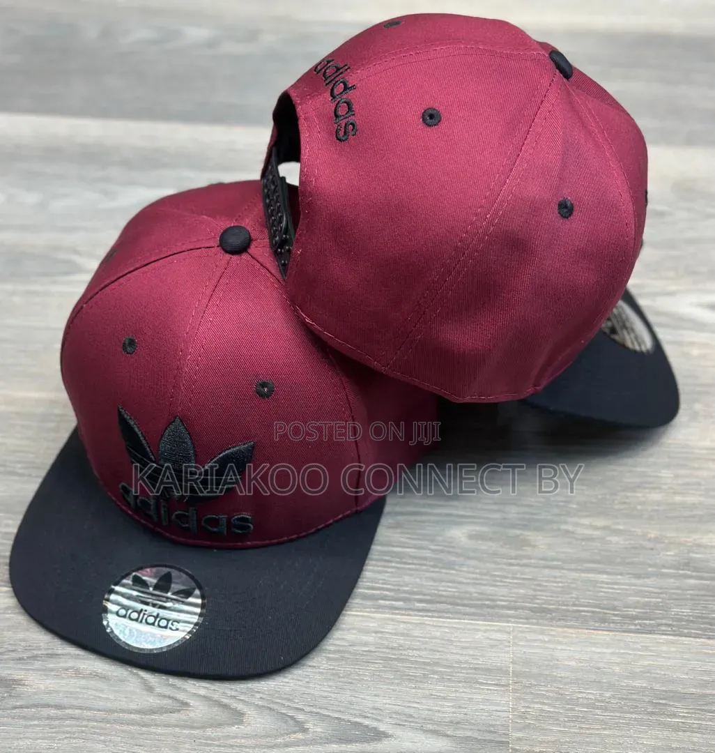 High-quality Flat-brim Snapbacks.
