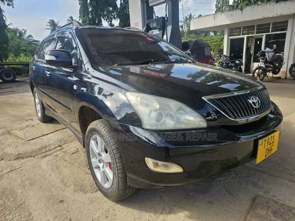 Toyota Harrier 2005 Black