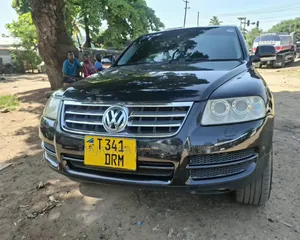 Volkswagen Touareg 2013 Black
