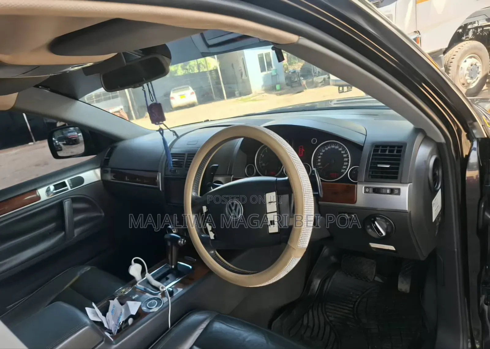 Volkswagen Touareg 2013 Black
