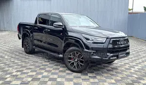 Toyota Hilux 2022 Black