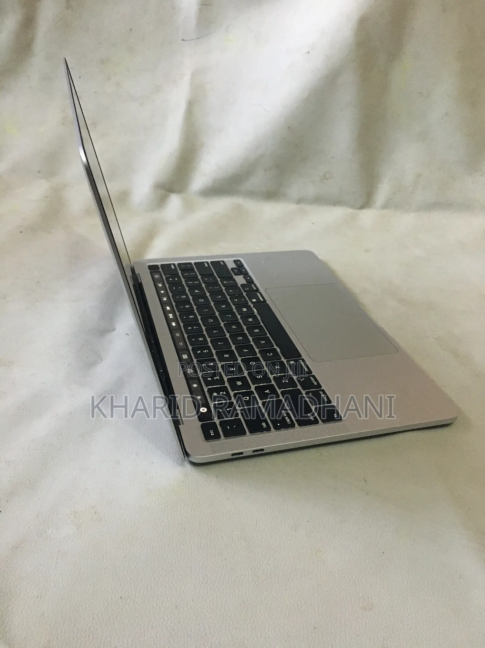 Laptop Apple MacBook Pro 2020 8GB Intel Core i5 SSD 256GB