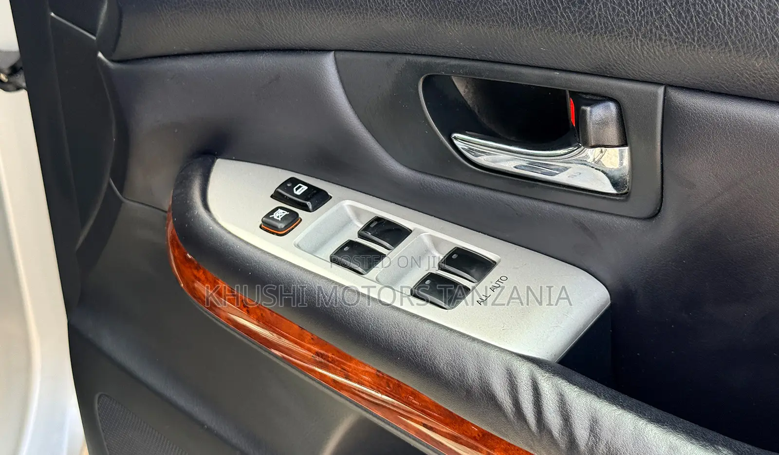 Toyota Harrier 2005 Silver