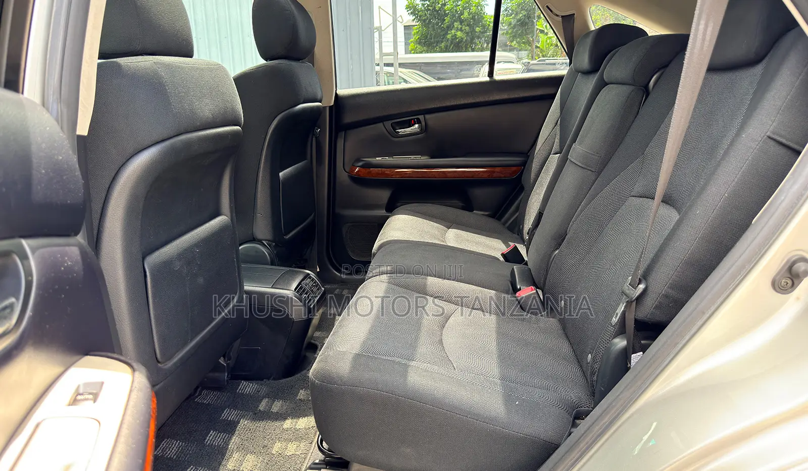 Toyota Harrier 2005 Silver