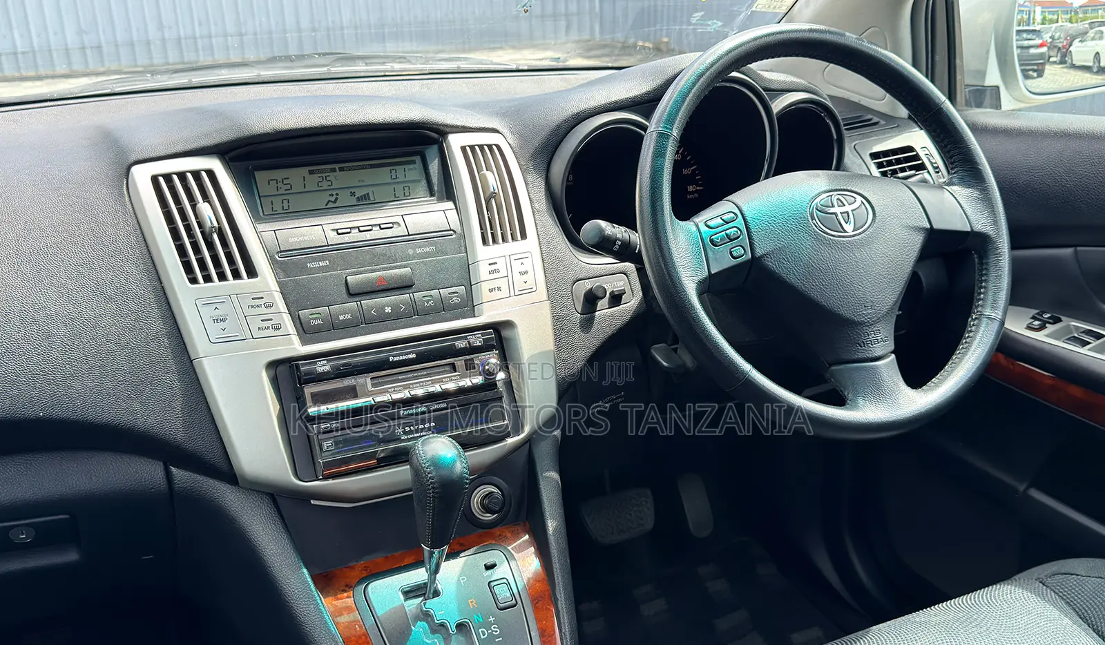 Toyota Harrier 2005 Silver