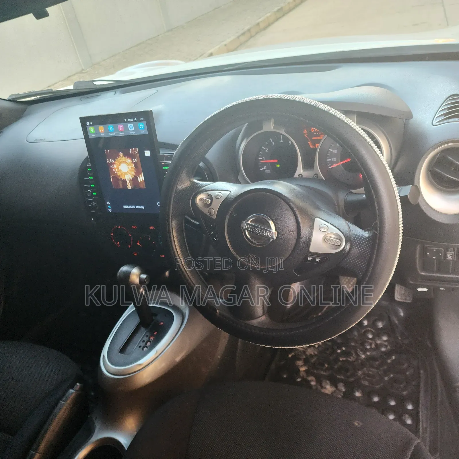 Nissan Juke 2011 White