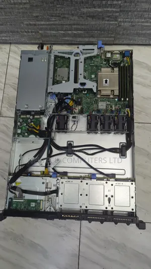 Server Dell PowerEdge R330 32GB Intel Xeon HDD+SSD 1T