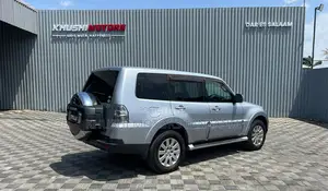 Mitsubishi Pajero 2007 Gray