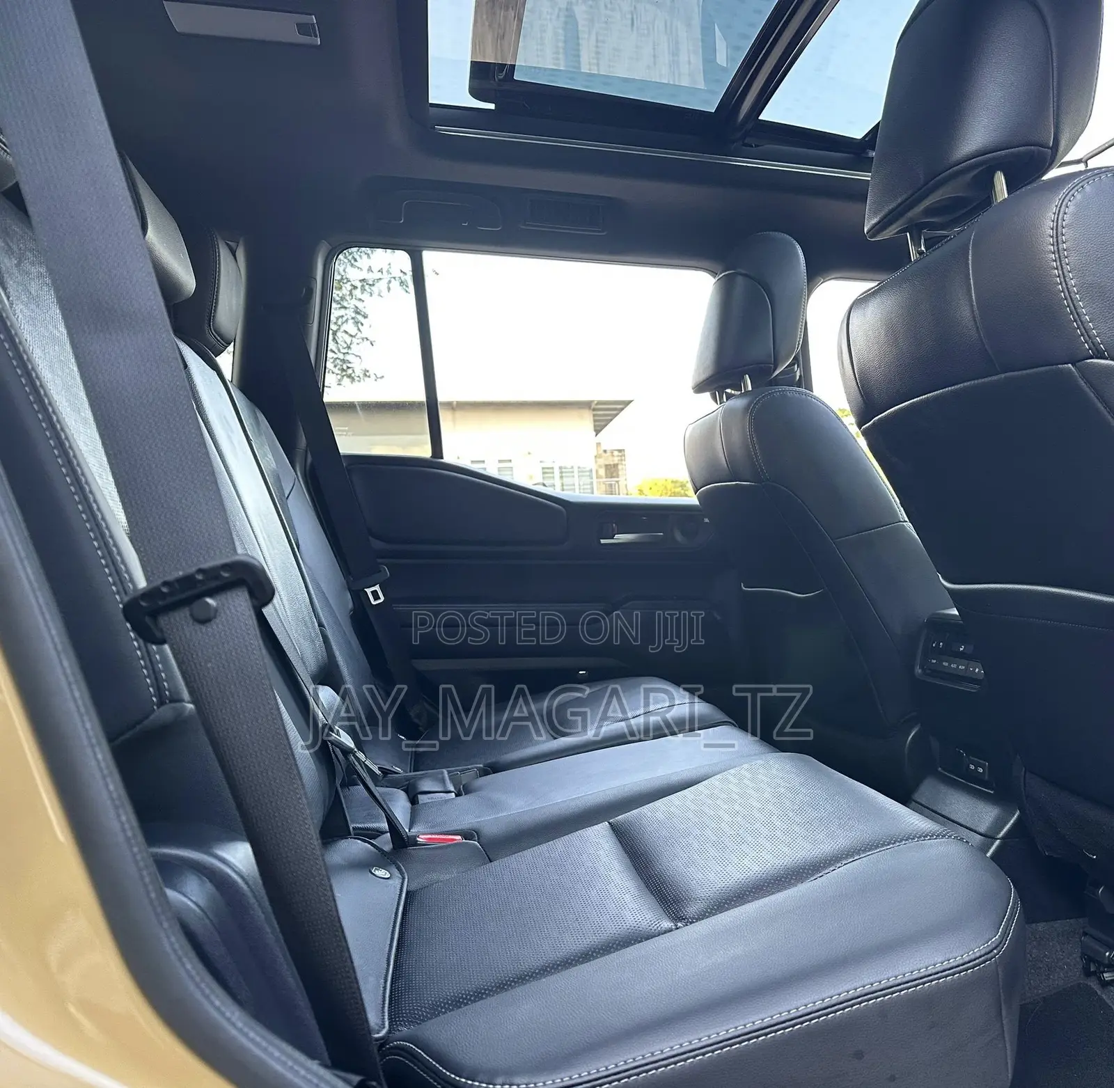 Toyota Land Cruiser Prado 2025 Ivory