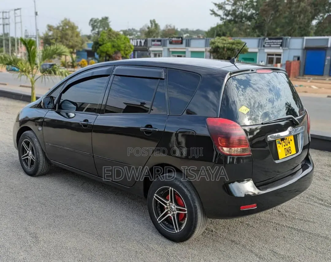 Toyota Corolla Spacio 2004 Black