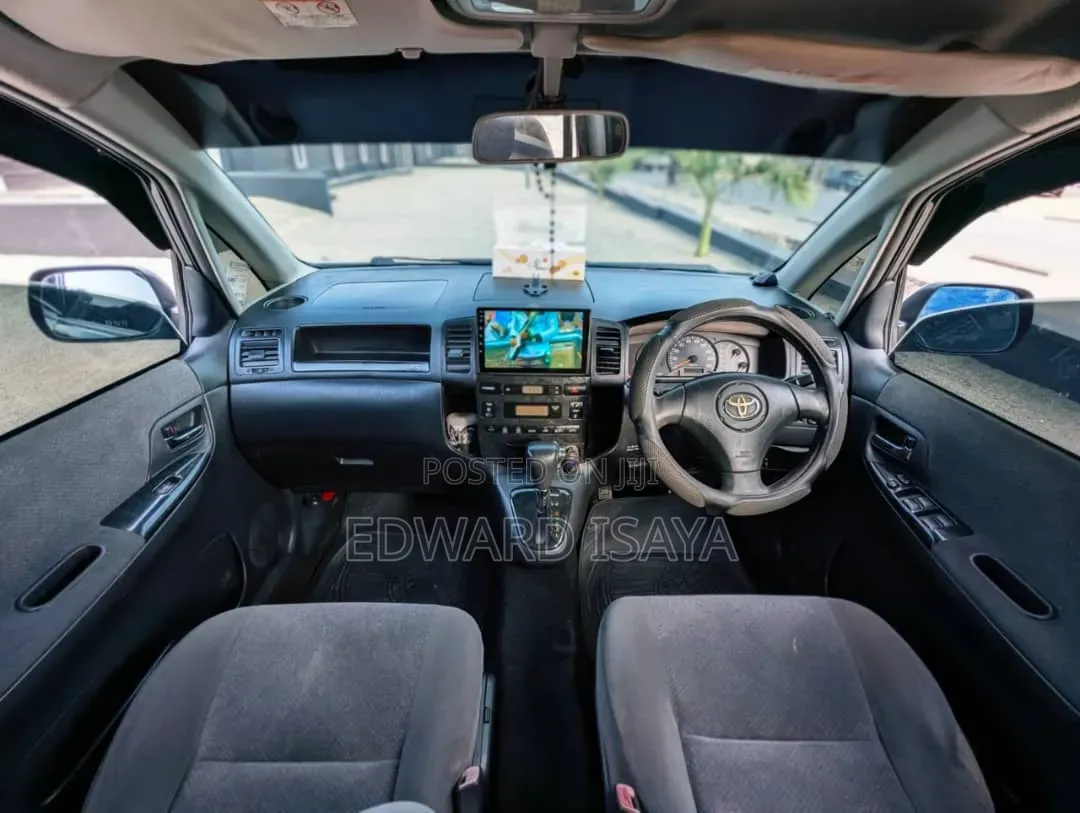 Toyota Corolla Spacio 2004 Black