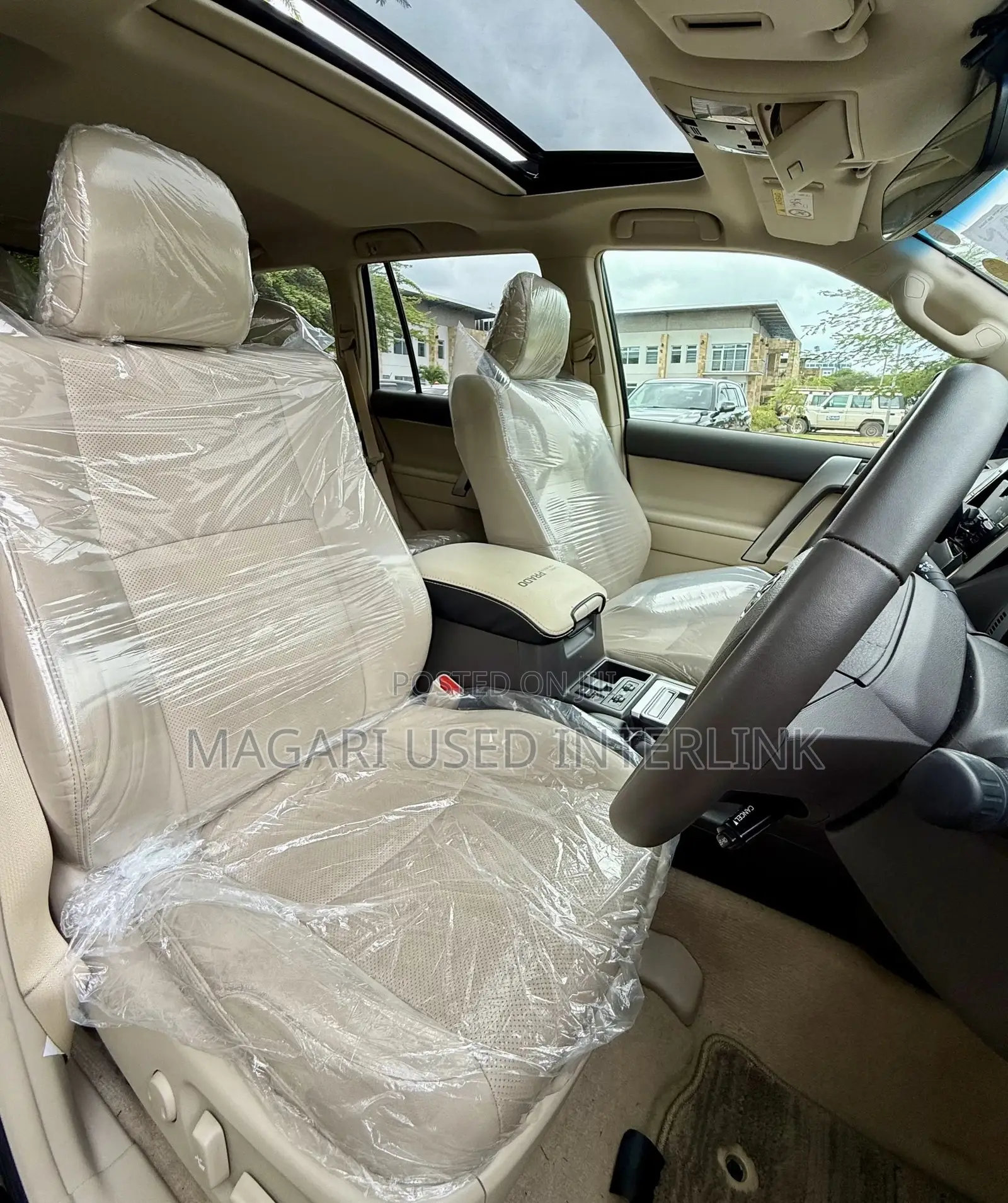 Toyota Land Cruiser Prado 2.7 2023 Black
