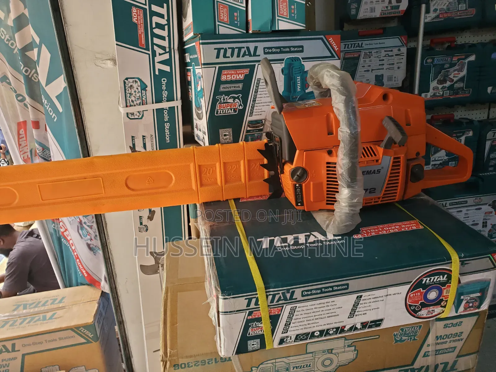 Chain Saw Emas 272 New 24"