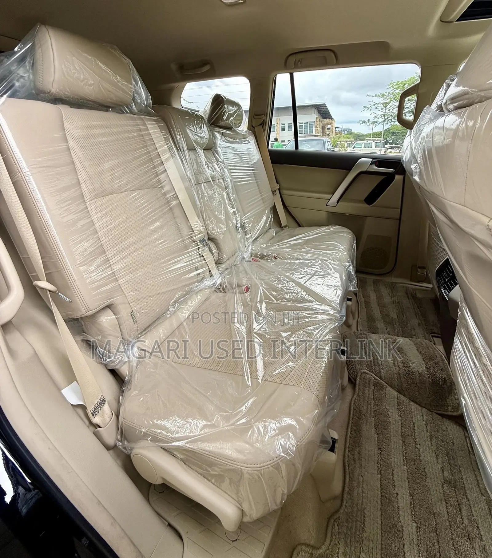 Toyota Land Cruiser Prado 2.7 2023 Black