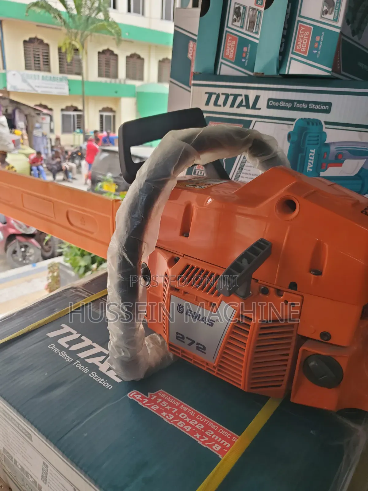 Chain Saw Emas 272 New 24"