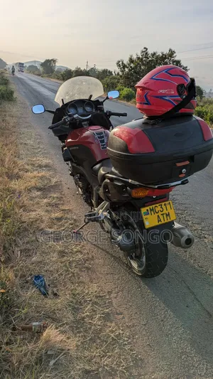 BMW K 1300 GT 2012 Red