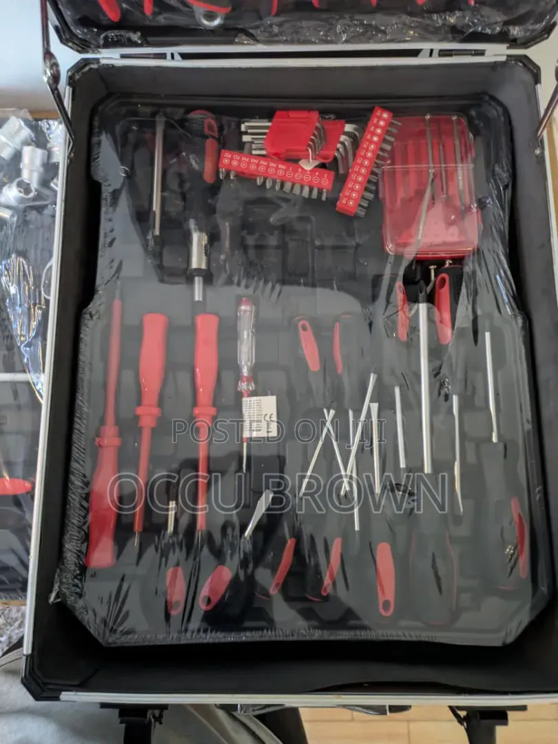 799 Items Tool Box