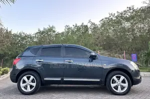 Nissan Dualis 2011 Gray