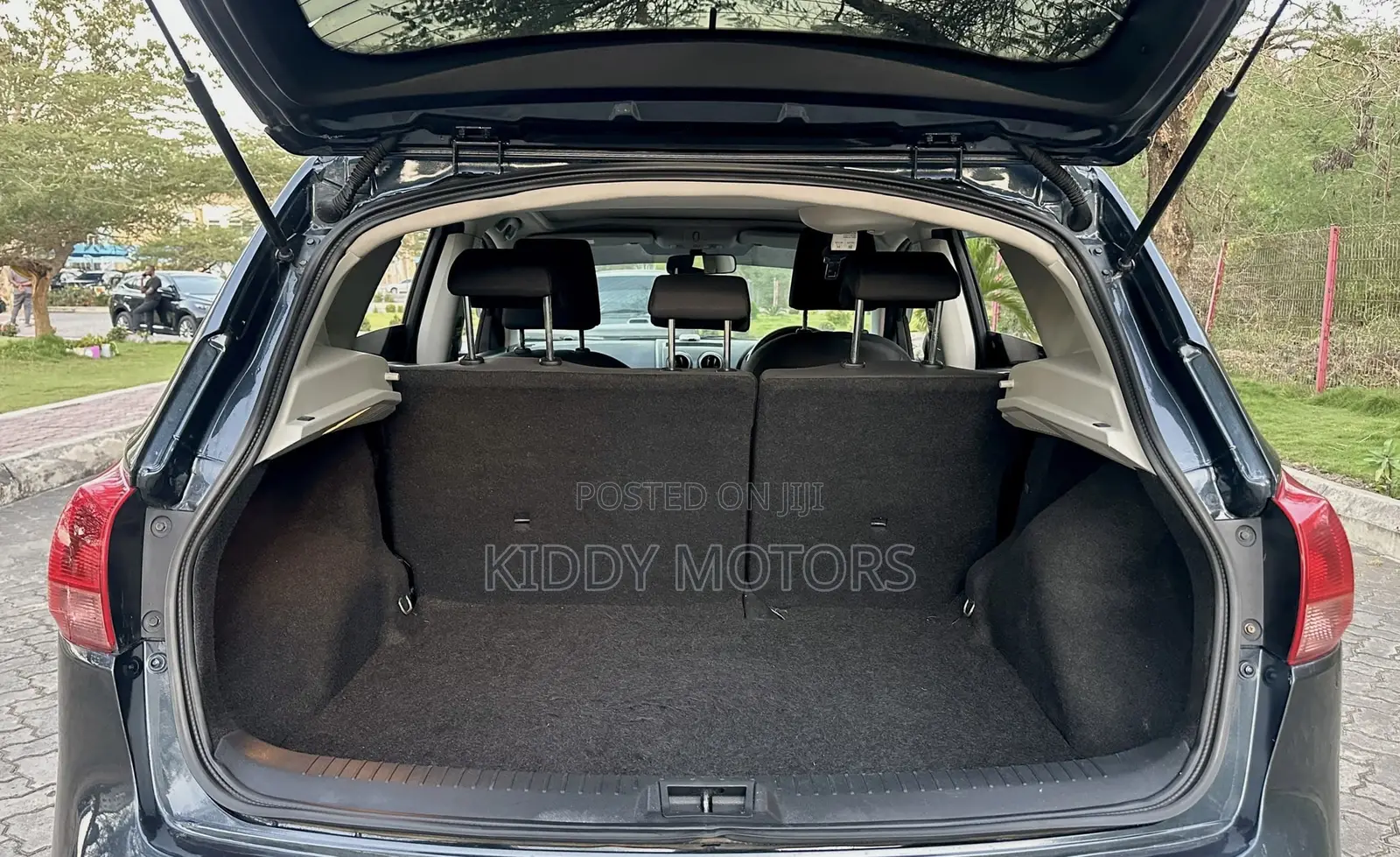 Nissan Dualis 2011 Gray