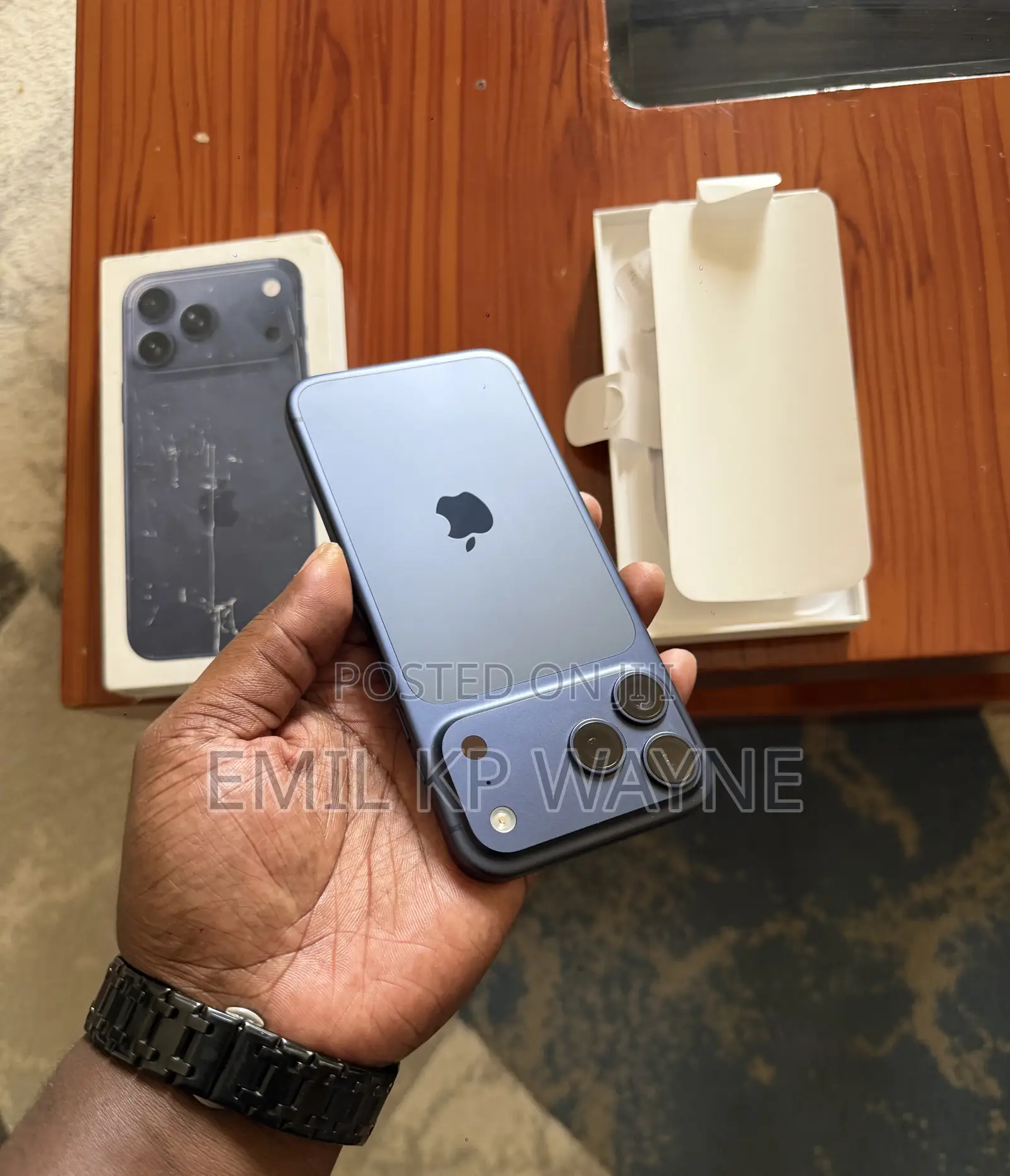 Apple iPhone 17 Pro Max 1 TB Blue