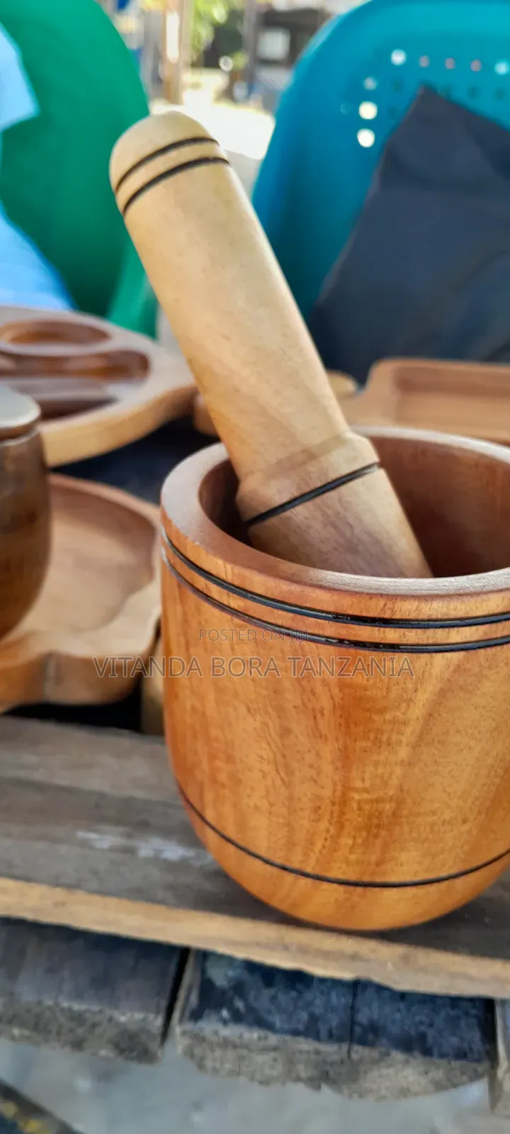 Vinu Vya Kishua (Mortal Pestle)