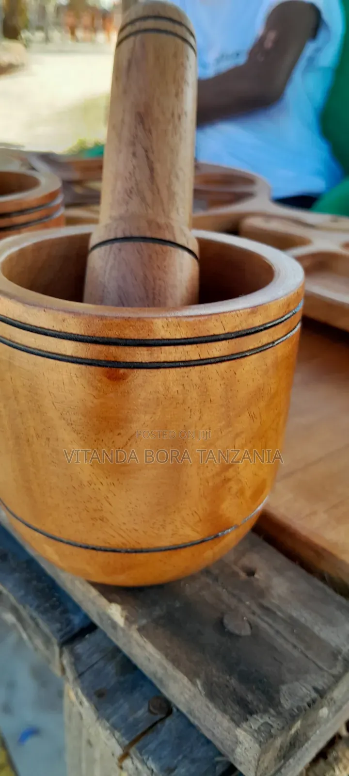 Vinu Vya Kishua (Mortal Pestle)