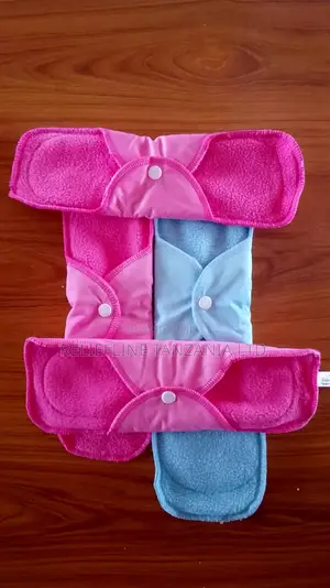 Women-Reusable Sanitary Pads 4 PCS